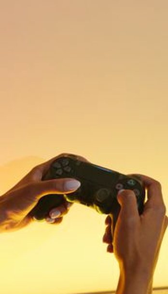 game bài đổi thưởng Hi88